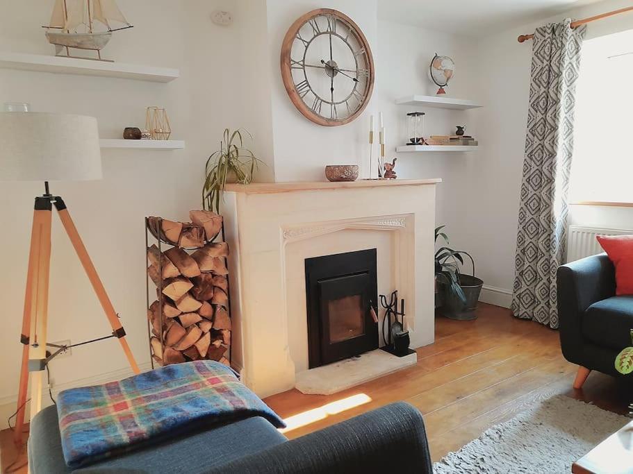 Converted Barn In Bath Esterno foto