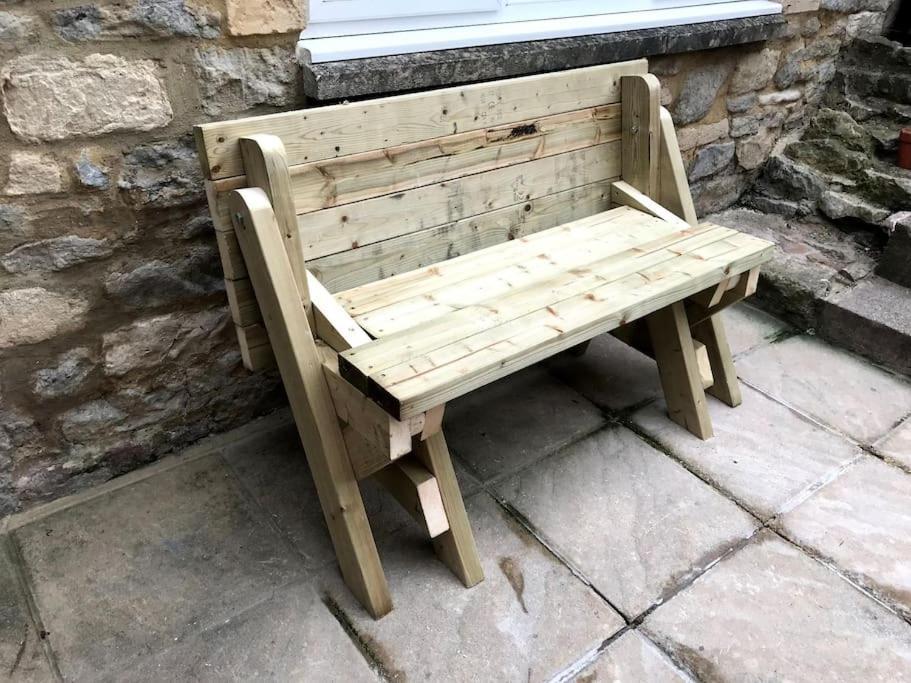 Converted Barn In Bath Esterno foto