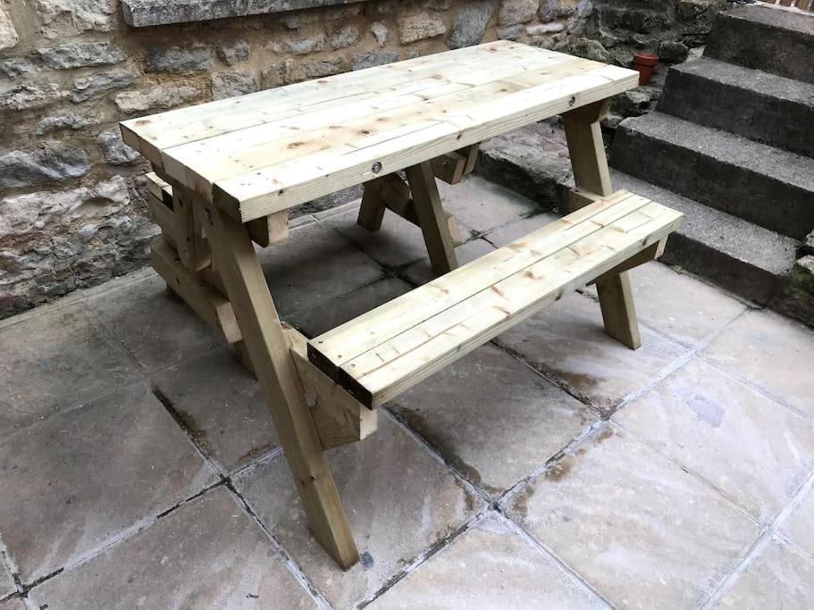 Converted Barn In Bath Esterno foto