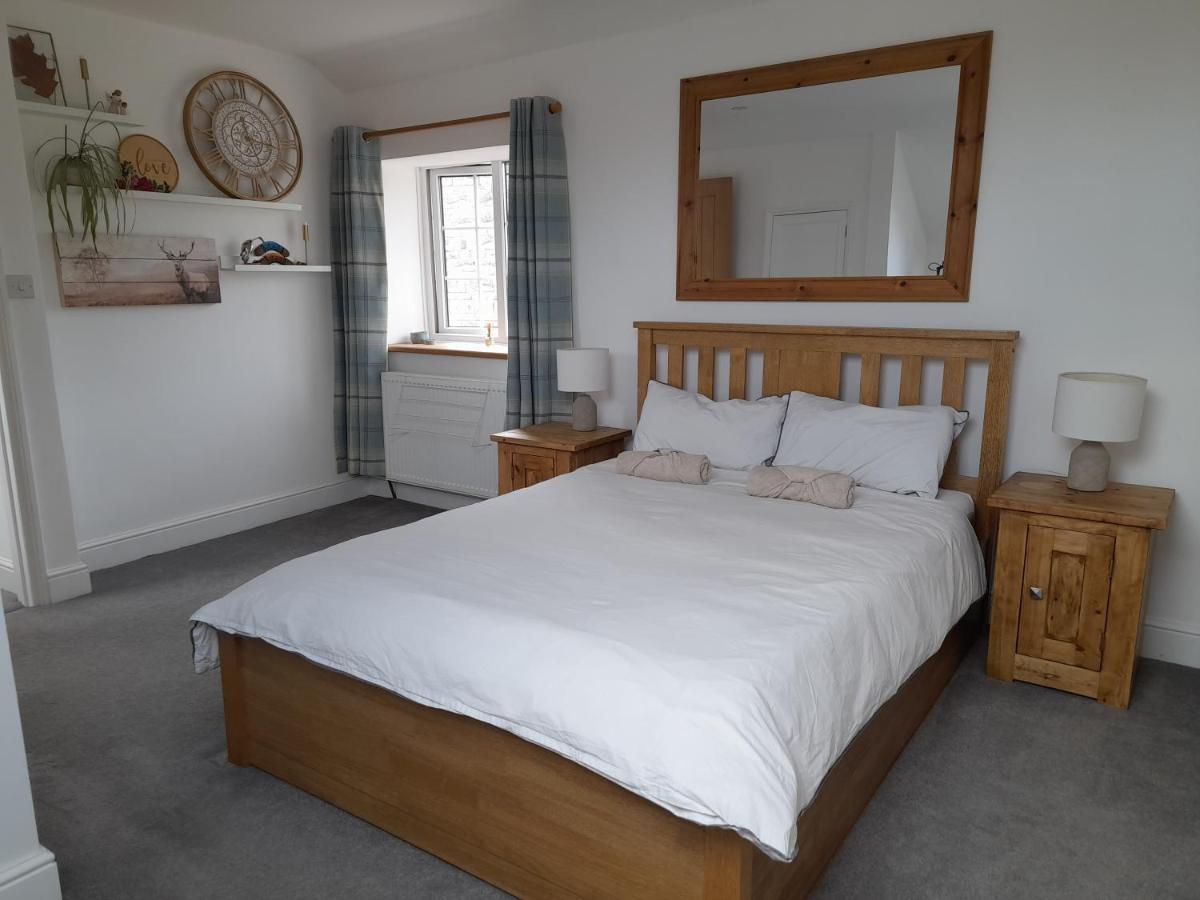 Converted Barn In Bath Esterno foto