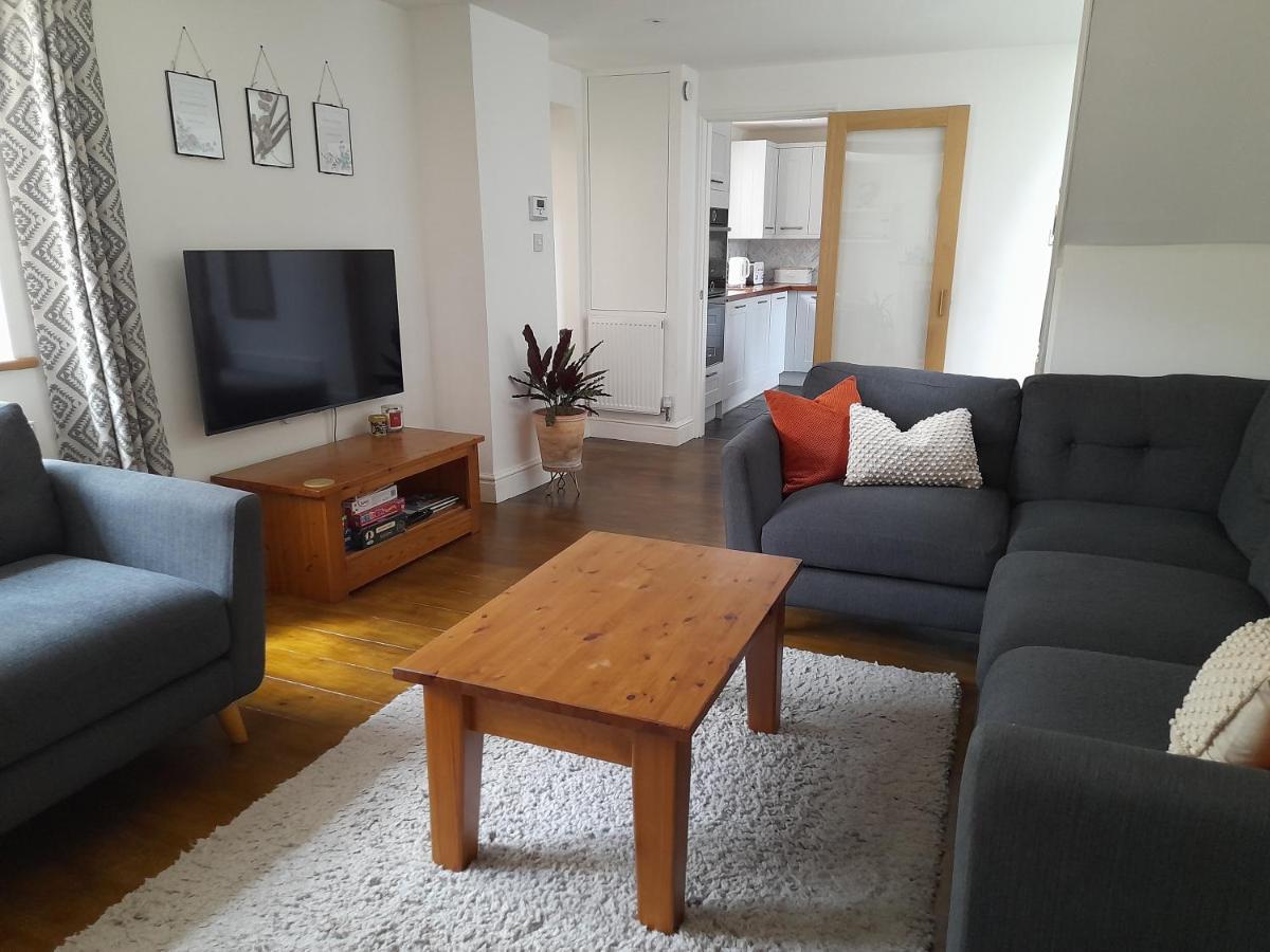 Converted Barn In Bath Esterno foto